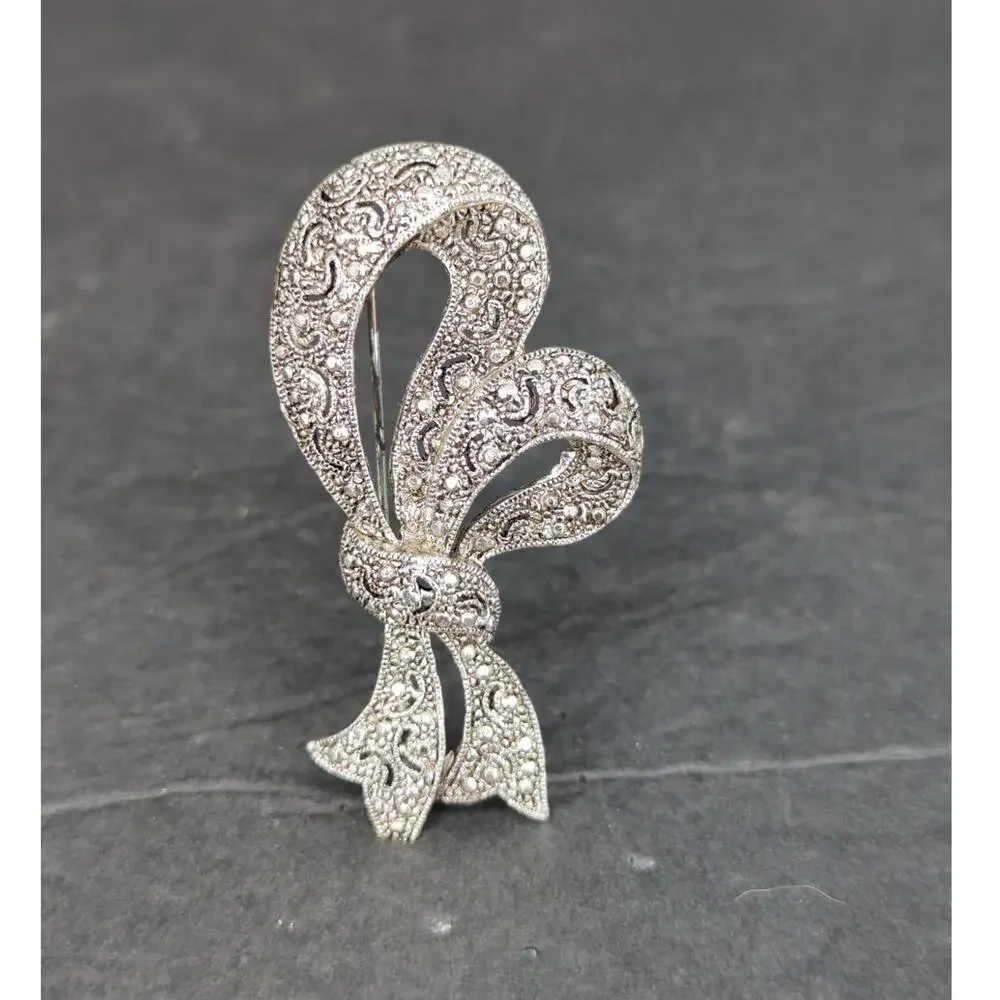 Vintage Marcasite Silver Tone Ribbon Bow Brooch Pin Retro Art Deco Glam